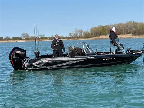 facebook walleye boats